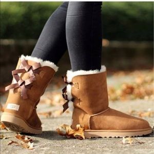 UGG Chestnut Bailey Bow II